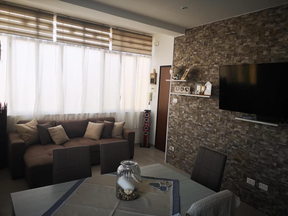 La Casetta Di Maria Apartment Santa Flavia Bagian luar foto