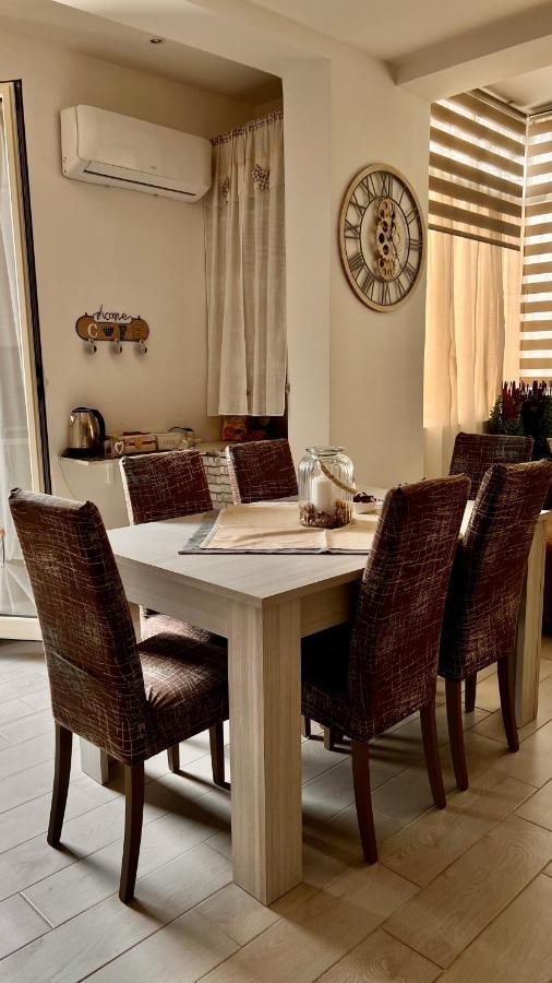La Casetta Di Maria Apartment Santa Flavia Bagian luar foto