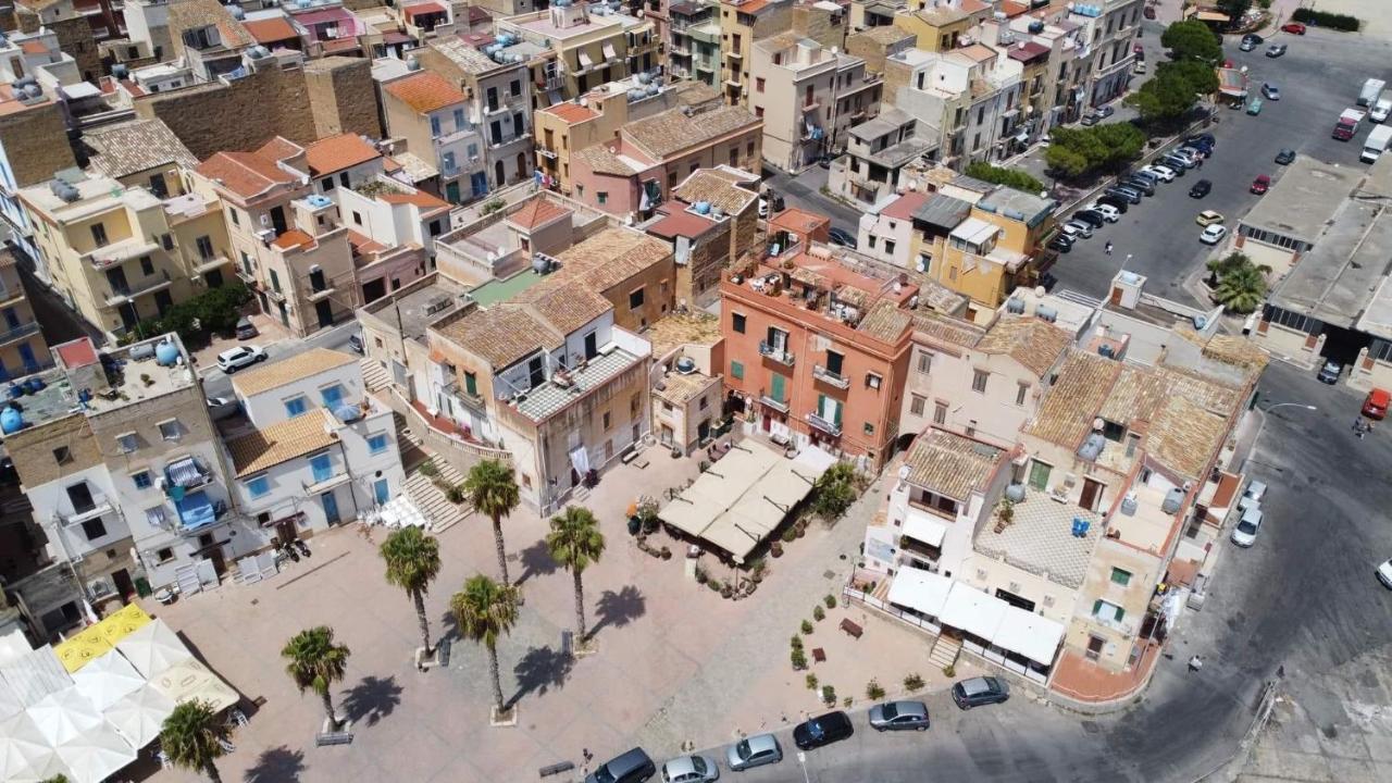 La Casetta Di Maria Apartment Santa Flavia Bagian luar foto